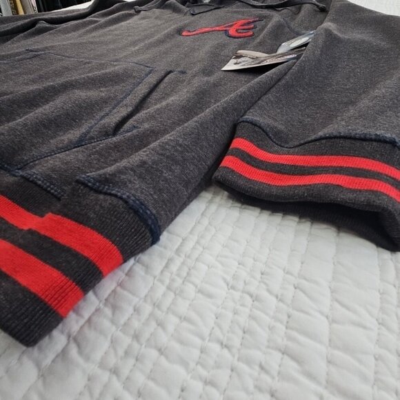 NWT Stitches Atlanta Braves MLB Men's X-Large V-Neck Hooded Grey Sweatshirt NEW - Picture 6 of 16